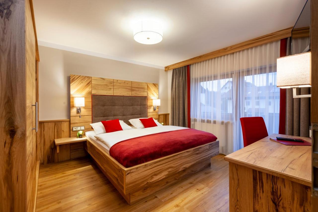 Genusshotel Hohenbogen Neukirchen beim Heiligen Blut Exteriör bild