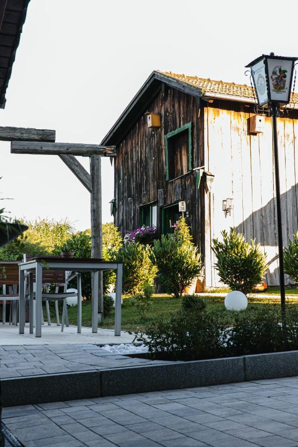 Genusshotel Hohenbogen Neukirchen beim Heiligen Blut Exteriör bild