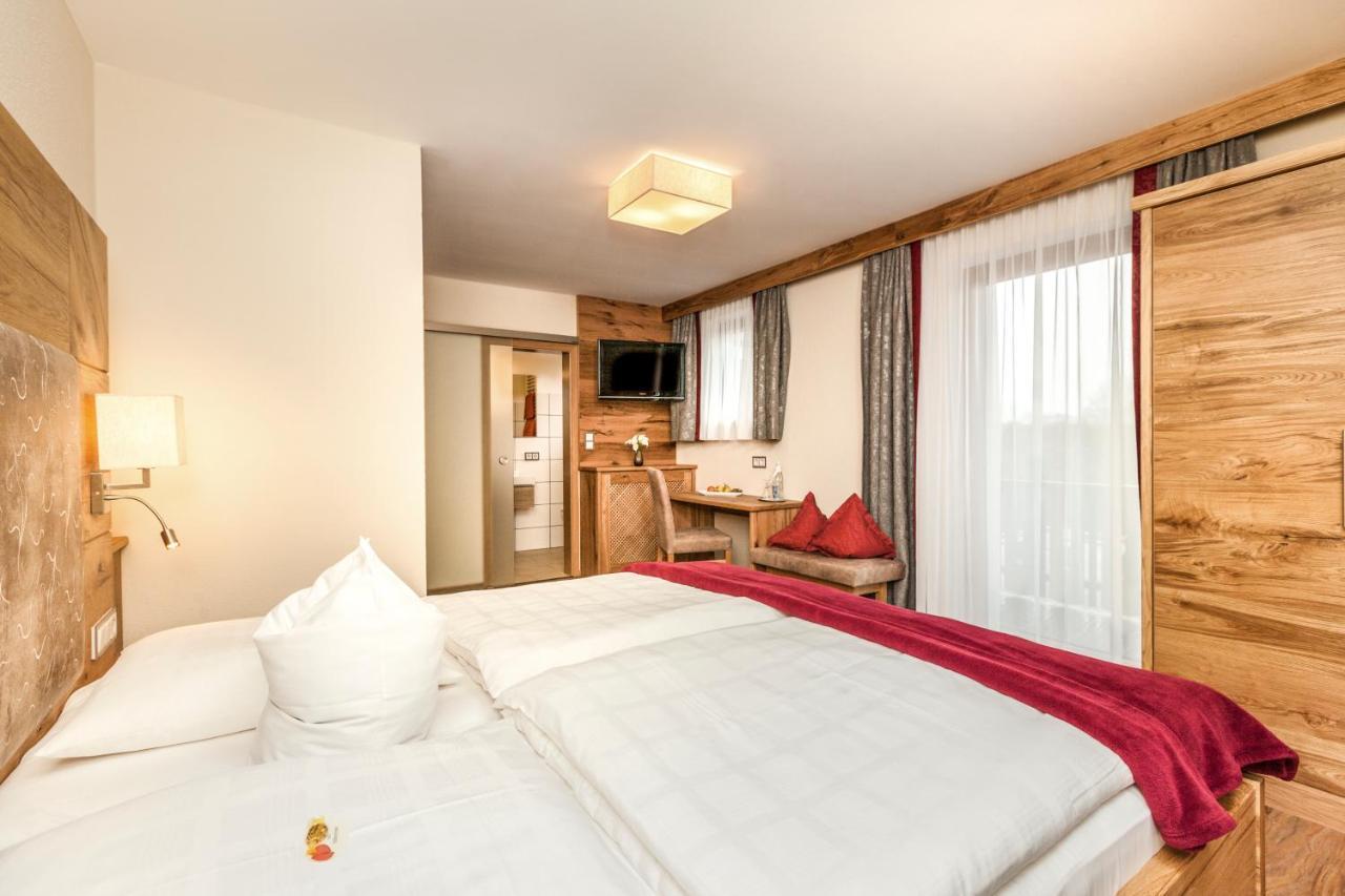 Genusshotel Hohenbogen Neukirchen beim Heiligen Blut Exteriör bild
